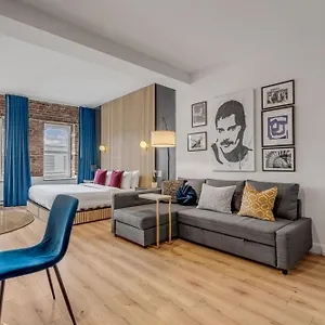 Initial / Polo / Centre-ville De Apartment Quebec City