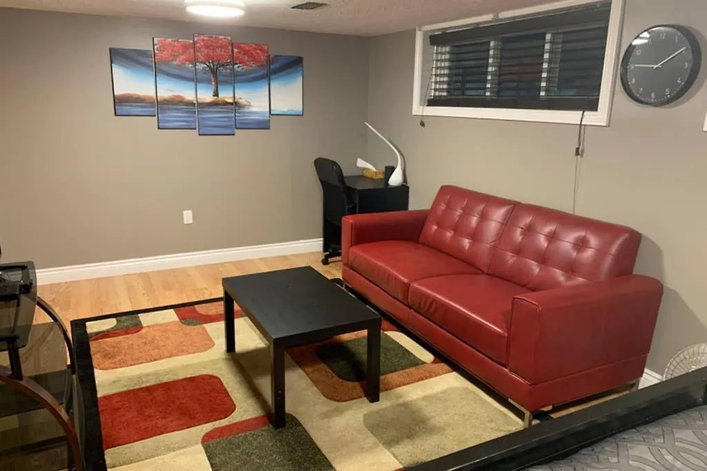 Private Bsmt With Sep. Entrance And Free Parking Apartment Toronto Canada