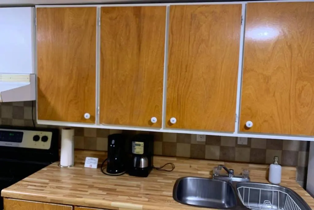 Private Bsmt With Sep. Entrance And Free Parking Apartment Toronto
