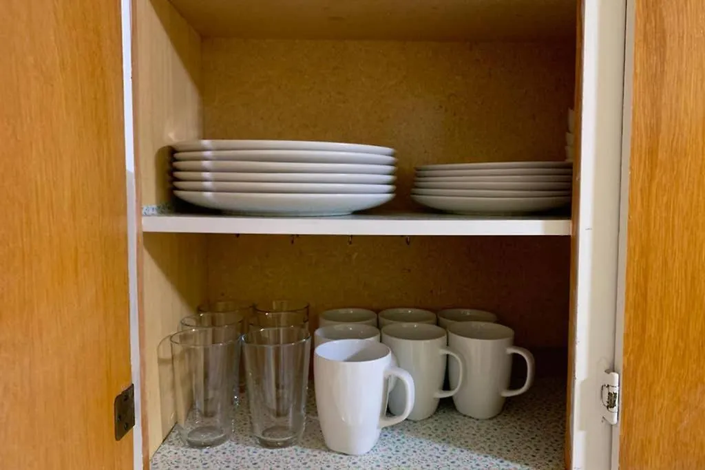 Private Bsmt With Sep. Entrance And Free Parking Apartment Toronto